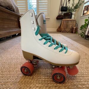Impala Women's White and Teal Roller Skates